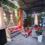 Апартаменты (Изумруд у моря в Геленджике), Коттедж Rafaela