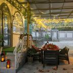 Вид на сад, Коттедж Rafaela