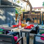 Зонты от солнца, Коттедж Rafaela