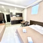 Апартамент категории стандарт расположен на 1 этаже с балкон