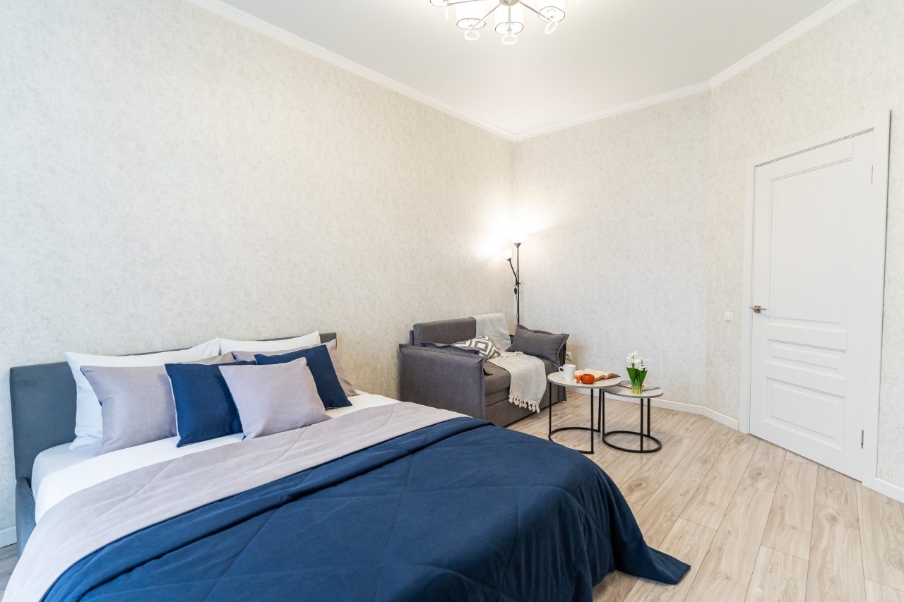 Апартаменты (С современным ремонтом от LetoApart), На улице Суворовской LetoApart