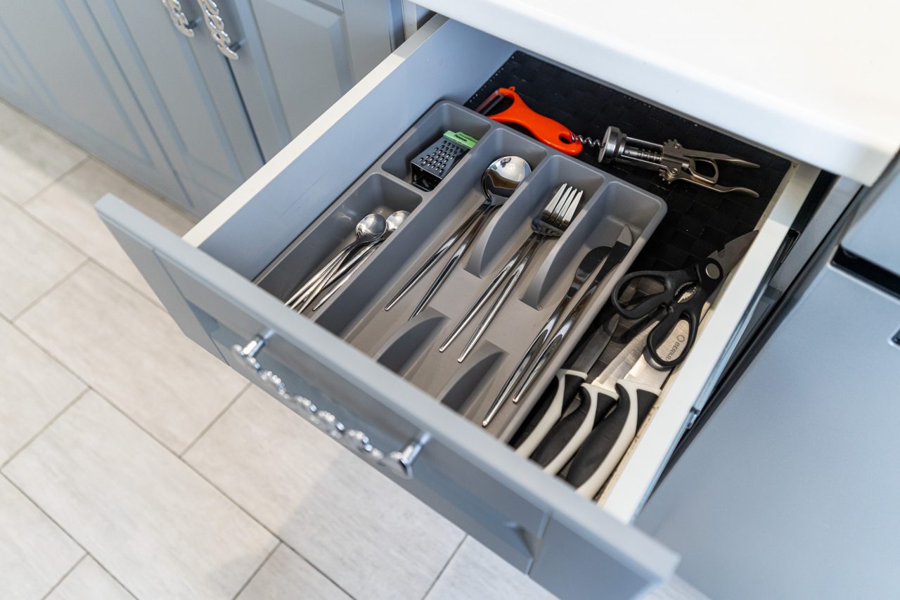 Апартаменты (С современным ремонтом от LetoApart), На улице Суворовской LetoApart