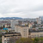 Апартаменты (С современным ремонтом от LetoApart), На улице Суворовской LetoApart