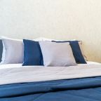 Апартаменты (С современным ремонтом от LetoApart), На улице Суворовской LetoApart