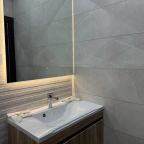 De Luxe (Делюкс), Гостиница Олимпиада