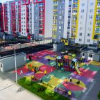 Качели, Апартаменты Возле дворца спорта
