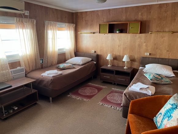 Фотография номера базы отдыха Плавучий рыболовный комплекс Васильсурская слобода