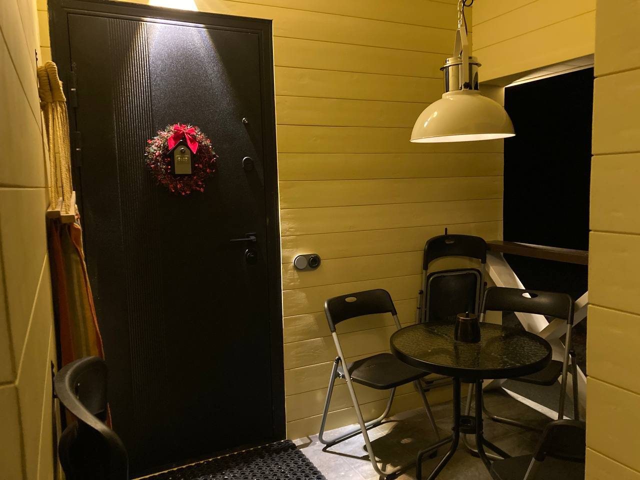 Дом (Тихий берег), Загородный дом Reo Rest