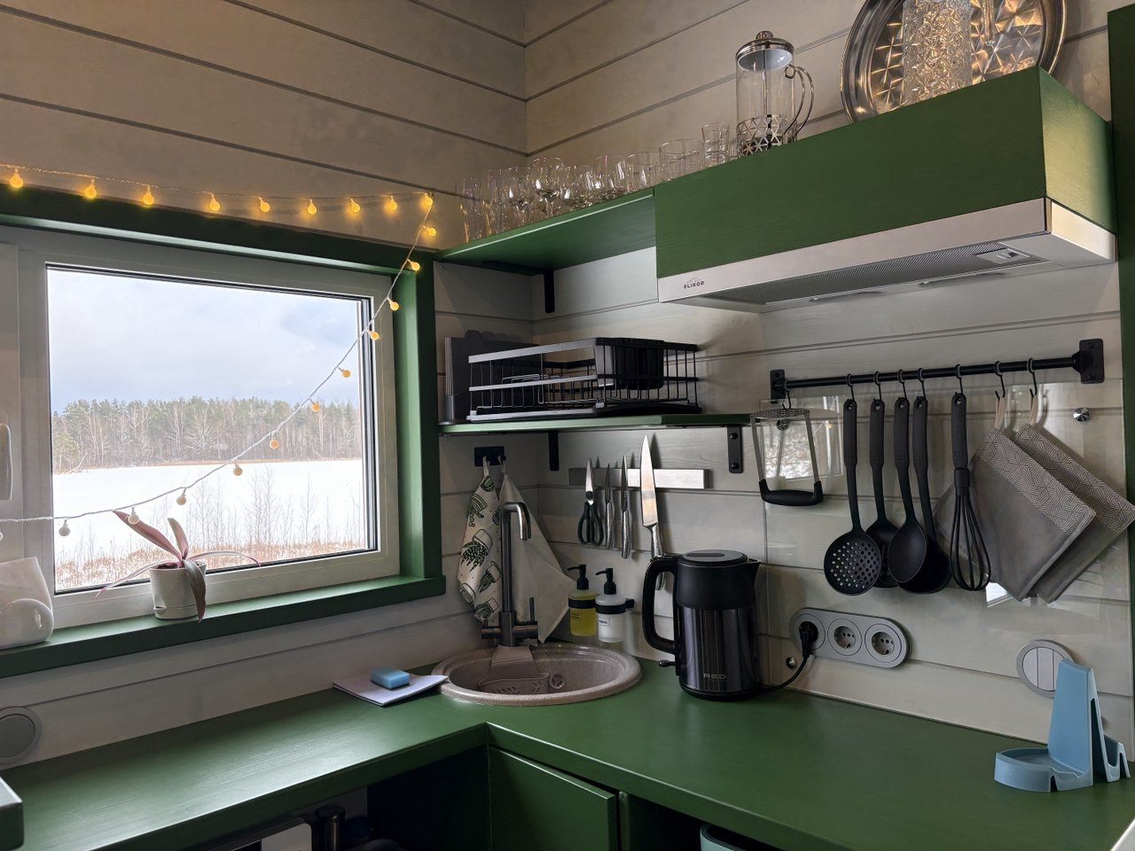 Дом (Тихий берег), Загородный дом Reo Rest