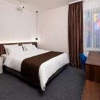 Современный номер в стиле ЛОФТ для семейного отдыха