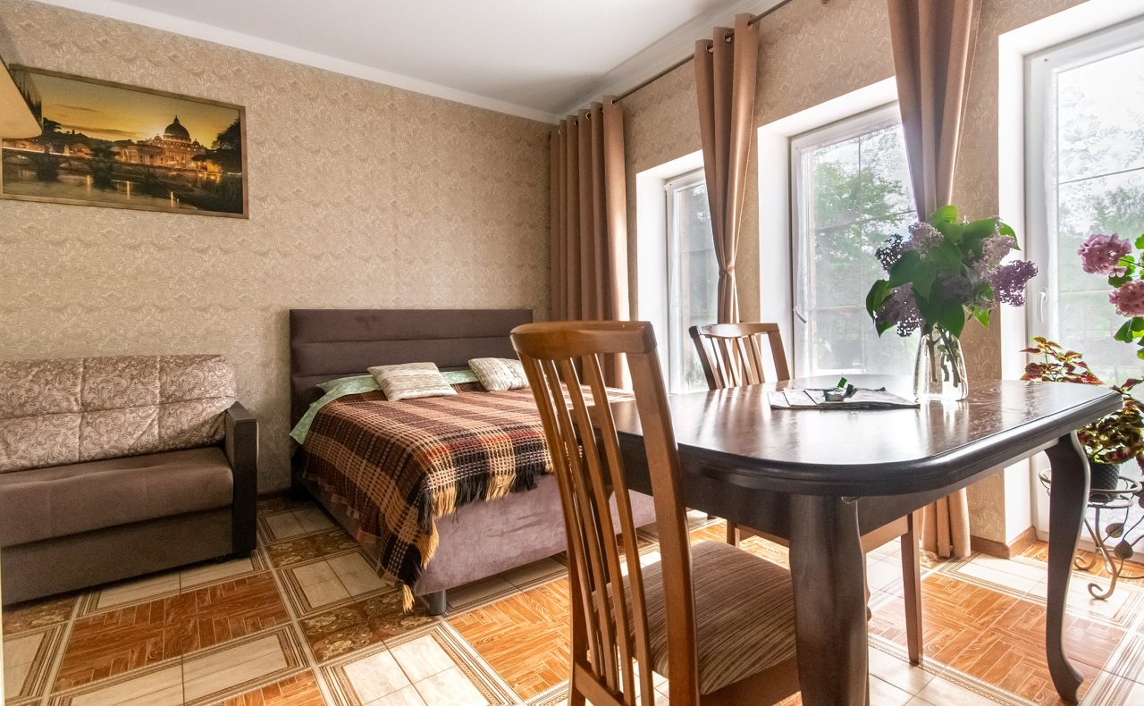 Апартаменты (С балконом), Гостевой дом Кайрос