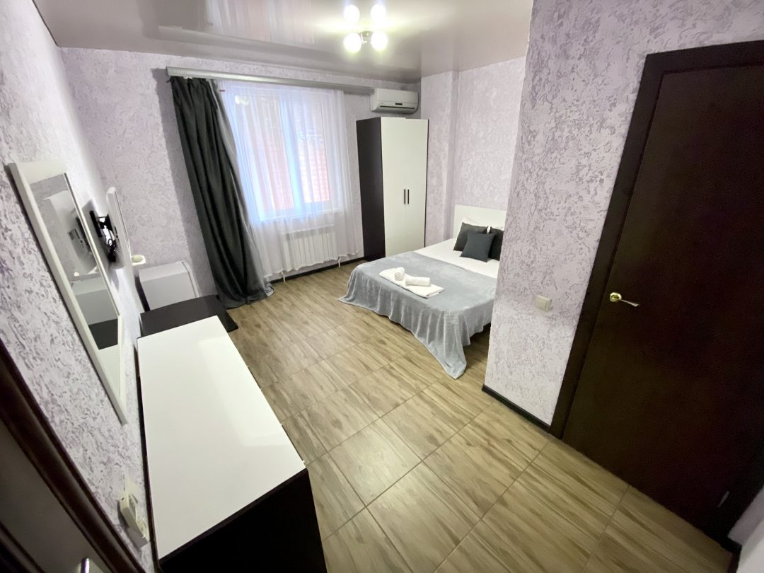 Двухместный (Комфот без балкона) апарт-отеля OmNashDom, Геленджик