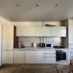 Апартаменты (Квартира-студия 48м² комфорт класса с евроремонтом (9 этаж)), Апартаменты UraganAPART на Новокузнецкой