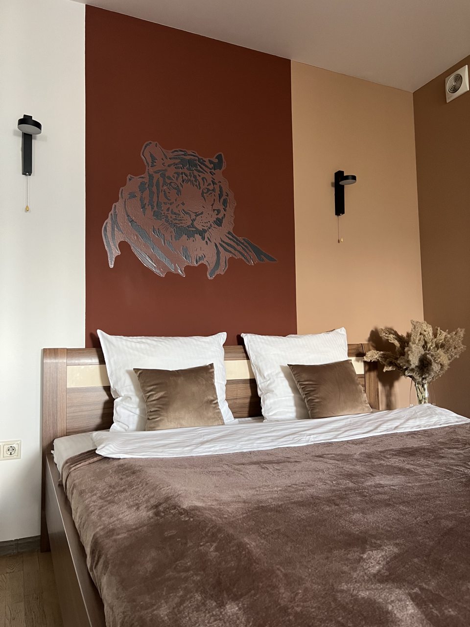 Апартаменты (Квартира-студия 48м² комфорт класса с евроремонтом (9 этаж)), Апартаменты UraganAPART на Новокузнецкой