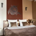 Апартаменты (Квартира-студия 48м² комфорт класса с евроремонтом (9 этаж)), Апартаменты UraganAPART на Новокузнецкой