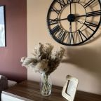 Апартаменты (Квартира-студия 48м² комфорт класса с евроремонтом (9 этаж)), Апартаменты UraganAPART на Новокузнецкой