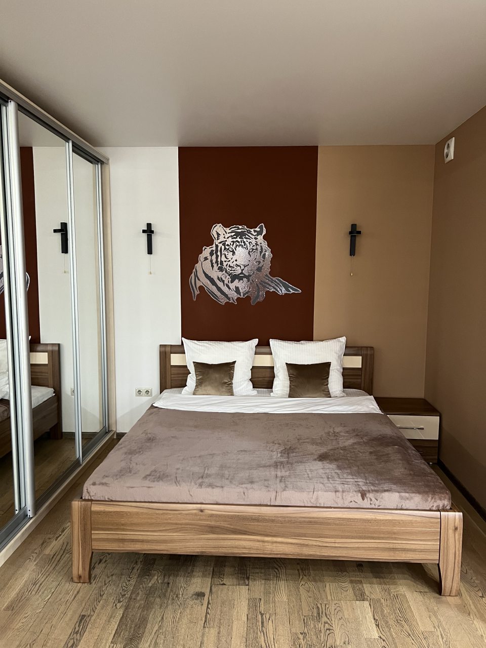 Апартаменты (Квартира-студия 48м² комфорт класса с евроремонтом (9 этаж)), Апартаменты UraganAPART на Новокузнецкой