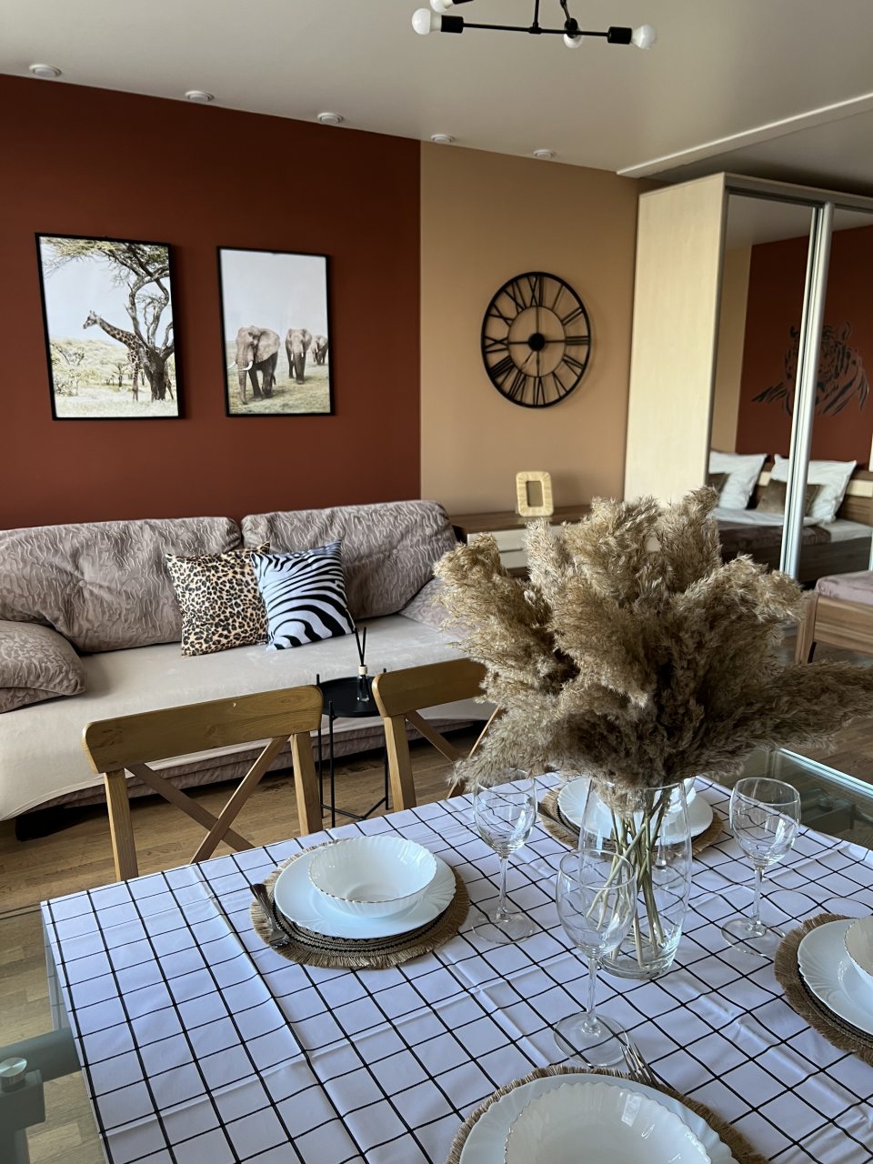 Апартаменты (Квартира-студия 48м² комфорт класса с евроремонтом (9 этаж)), Апартаменты UraganAPART на Новокузнецкой