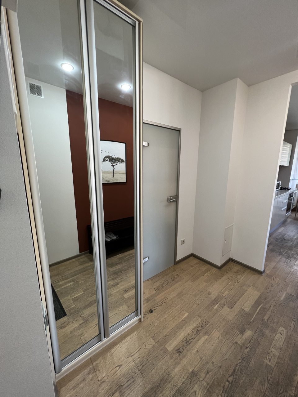 Апартаменты (Квартира-студия 48м² комфорт класса с евроремонтом (9 этаж)), Апартаменты UraganAPART на Новокузнецкой