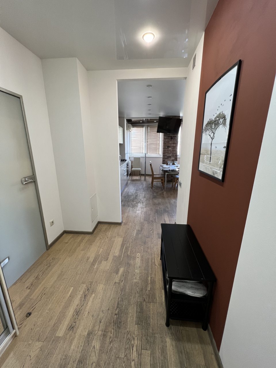 Апартаменты (Квартира-студия 48м² комфорт класса с евроремонтом (9 этаж)), Апартаменты UraganAPART на Новокузнецкой