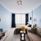 Апартаменты (UraganAPART Воздушно чудо), Апартаменты UraganAPART на Мукомольном