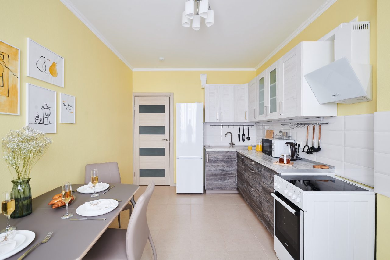 Апартаменты (UraganAPART Воздушно чудо), Апартаменты UraganAPART на Мукомольном