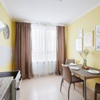 Апартаменты (UraganAPART Воздушно чудо), Апартаменты UraganAPART на Мукомольном