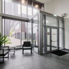 Апартаменты (UraganAPART Воздушно чудо), Апартаменты UraganAPART на Мукомольном