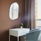 Апартаменты (UraganAPART Морской бриз), Апартаменты UraganAPART на Мукомольном