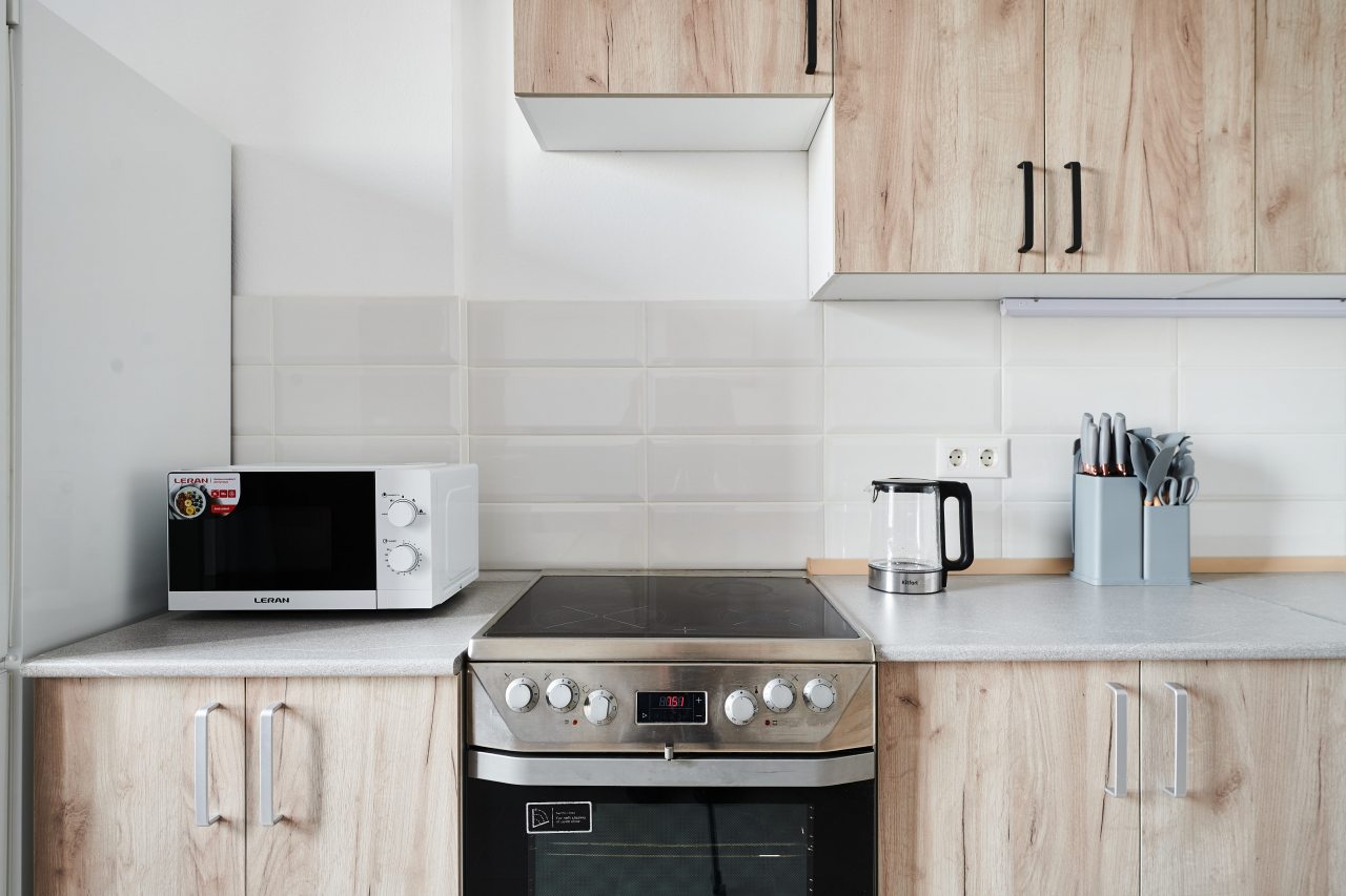 Апартаменты (UraganAPART Морской бриз), Апартаменты UraganAPART на Мукомольном