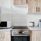 Апартаменты (UraganAPART Морской бриз), Апартаменты UraganAPART на Мукомольном