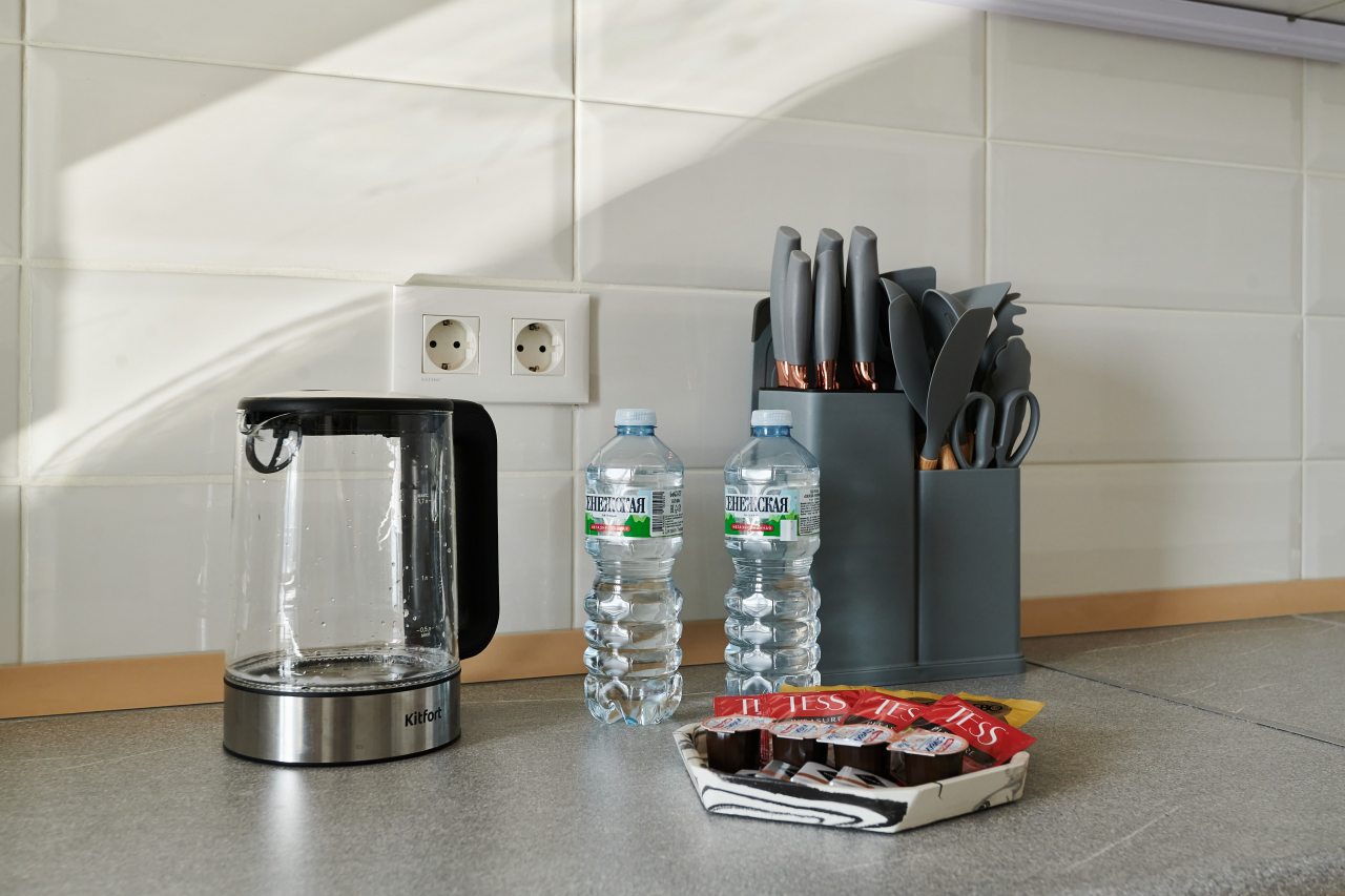 Апартаменты (UraganAPART Морской бриз), Апартаменты UraganAPART на Мукомольном