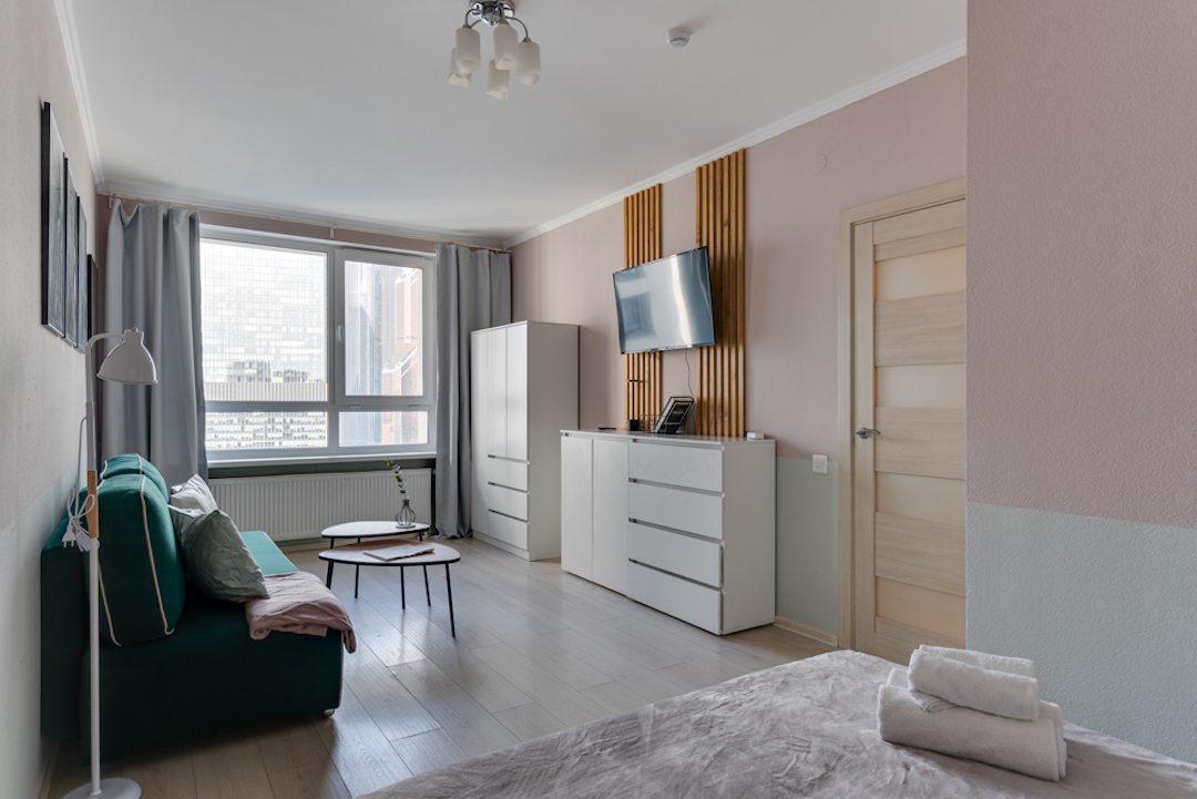 Апартаменты (UraganAPART Небо), Апартаменты UraganAPART на Мукомольном