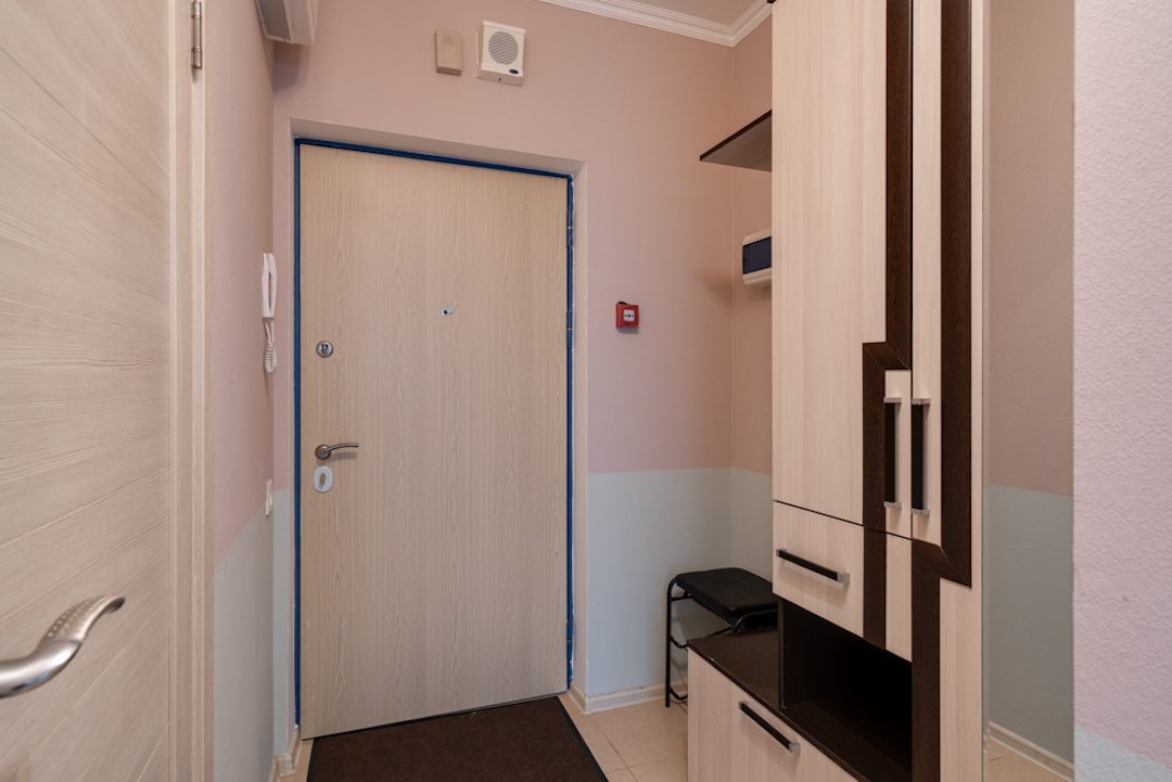 Апартаменты (UraganAPART Небо), Апартаменты UraganAPART на Мукомольном