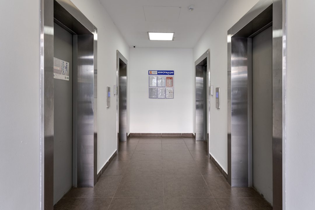 Апартаменты (UraganAPART Небо), Апартаменты UraganAPART на Мукомольном