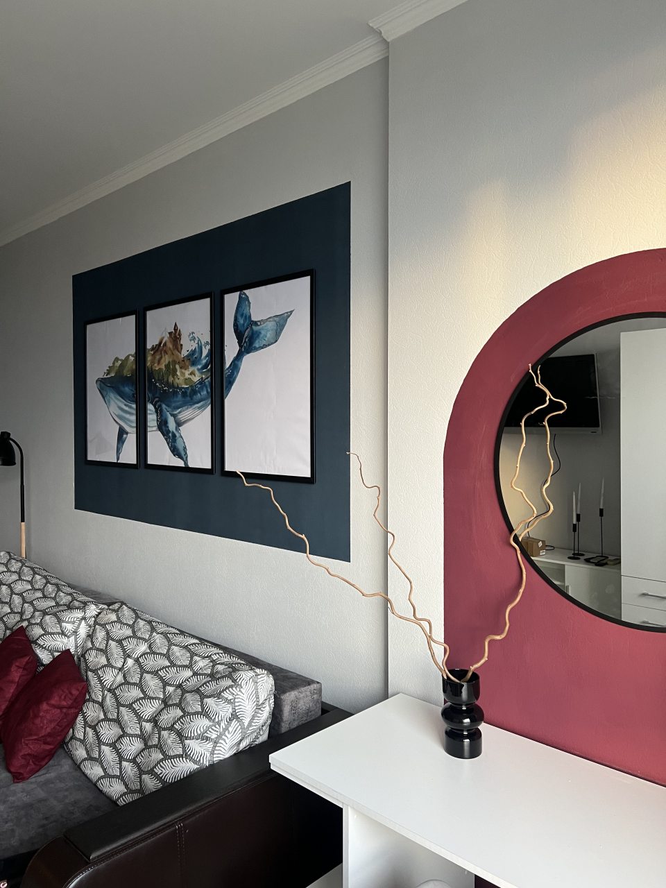 Апартаменты (UraganAPART Глубокая страсть), Апартаменты UraganAPART на Мукомольном