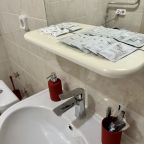 Апартаменты (UraganAPART Глубокая страсть), Апартаменты UraganAPART на Мукомольном