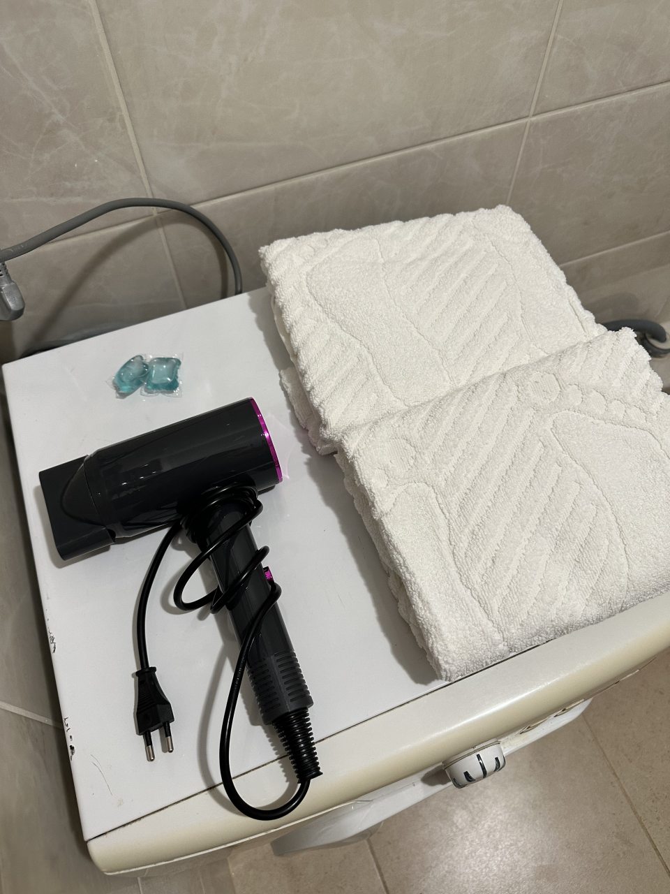 Апартаменты (UraganAPART Глубокая страсть), Апартаменты UraganAPART на Мукомольном