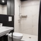 Двухуровневая с двумя двуспальными кроватями