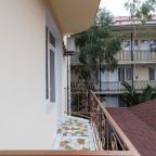 Трехместный (Комфорт | балкон), Мини-отель Комфорт