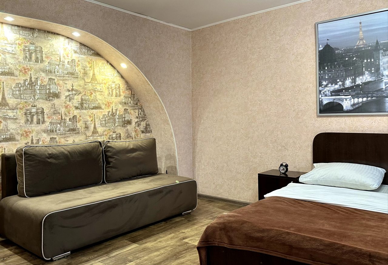 Апартаменты Калина в Парижском стиле, Юрга