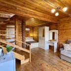 Восьмиместный (Домик 2-х комнатный 2-х этажный с балконом на 8 человек), База отдыха Кокос