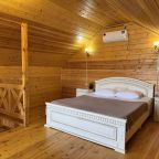 Восьмиместный (Домик 2-х комнатный 2-х этажный с балконом на 8 человек), База отдыха Кокос