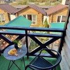 Восьмиместный (Домик 2-х комнатный 2-х этажный с балконом на 8 человек), База отдыха Кокос