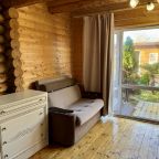 Восьмиместный (Домик 2-х комнатный 2-х этажный с мини-кухней и балконом), База отдыха Кокос