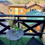 Восьмиместный (Домик 2-х комнатный 2-х этажный с мини-кухней и балконом), База отдыха Кокос