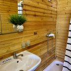 Пятиместный (Домик 1–комнатный с мини-кухней и террасой), База отдыха Кокос