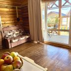 Пятиместный (Домик 1–комнатный с мини-кухней и террасой), База отдыха Кокос