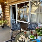 Пятиместный (Домик 1–комнатный с мини-кухней и террасой), База отдыха Кокос