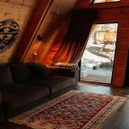 Дом (A-Frame), Отель Rivendell Hotel